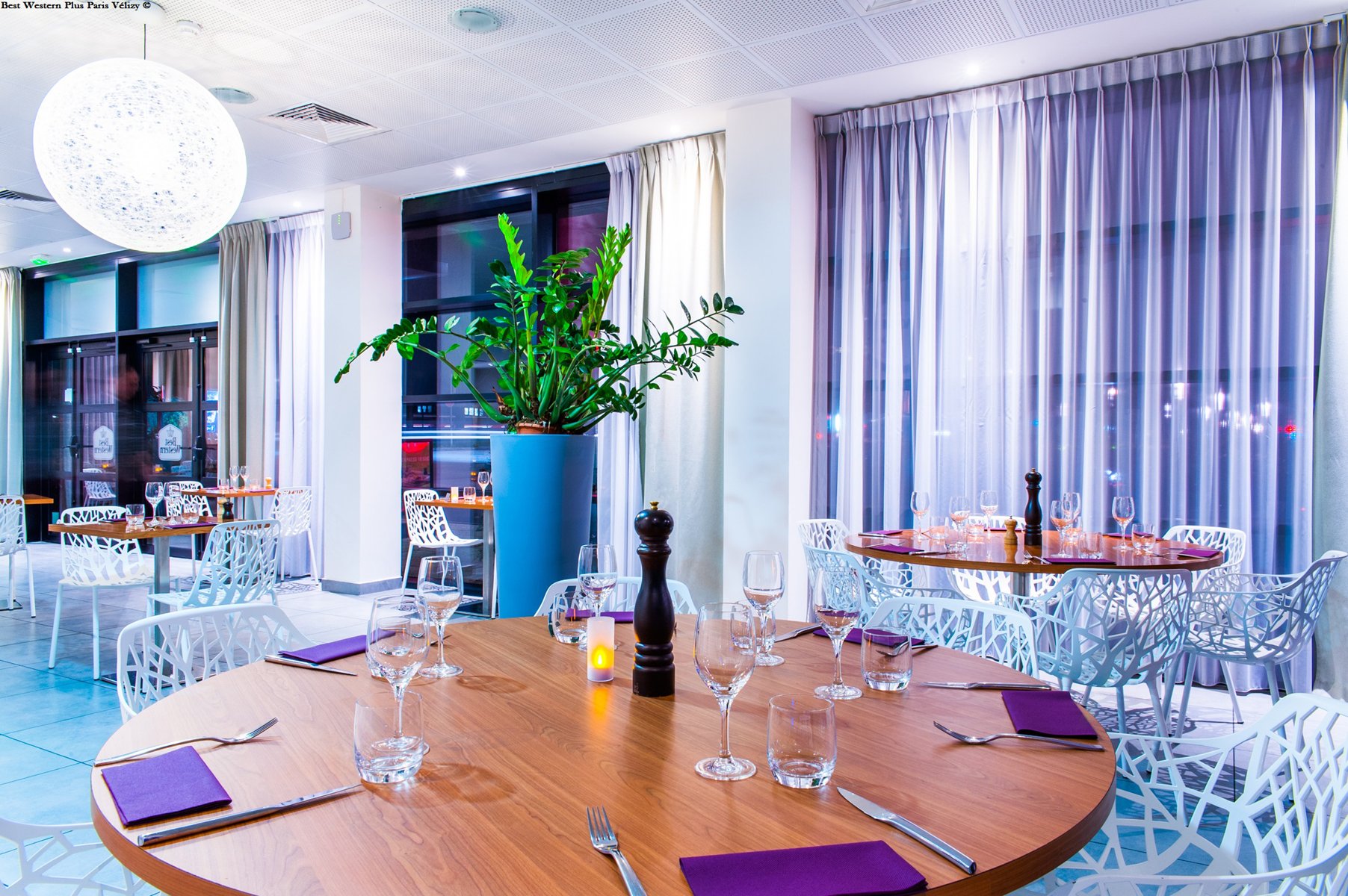 Best Western Plus Paris Vélizy dining room Double V restaurant